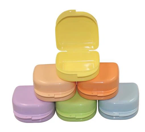 Caja para placas/ortodoncia/dentadura, x 1 Unidad - de colores  - Cotisen